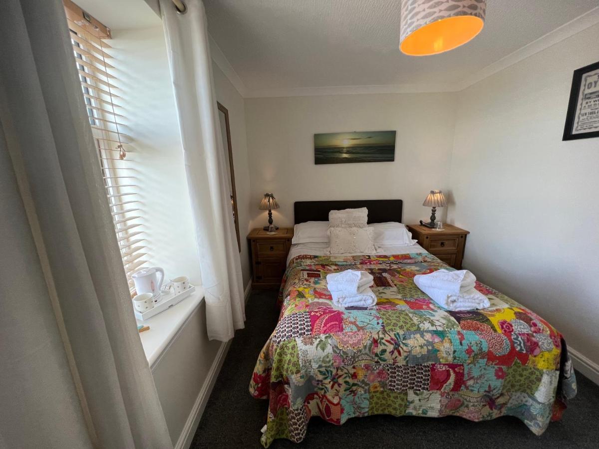 Anchor Hotel Johnshaven Экстерьер фото
